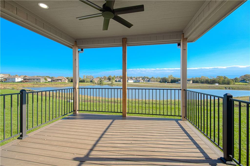2351 Foxtail Drive Property Photo 30