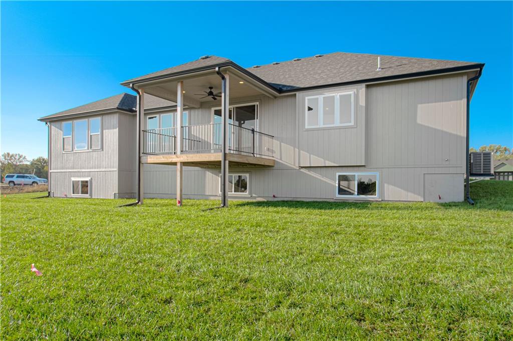 2351 Foxtail Drive Property Photo 32