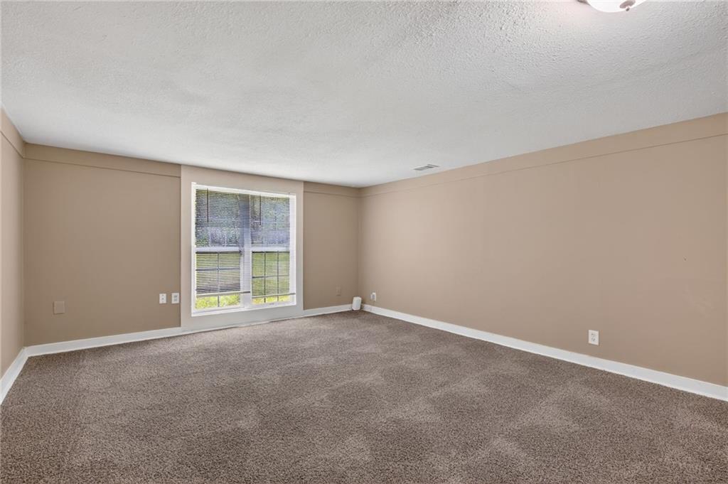 8318 Pershing Road Property Photo 18