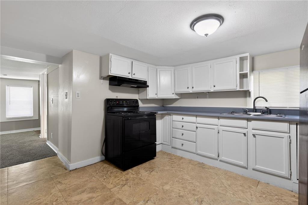 8318 Pershing Road Property Photo 23
