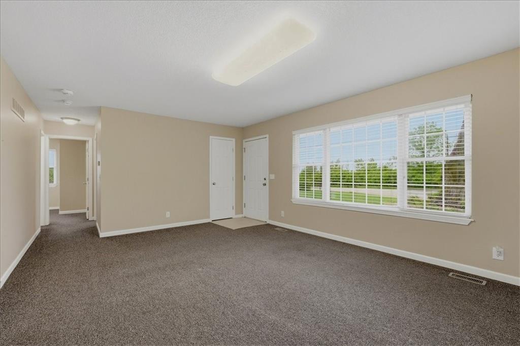 2450 Lowenstein Drive Property Photo 5