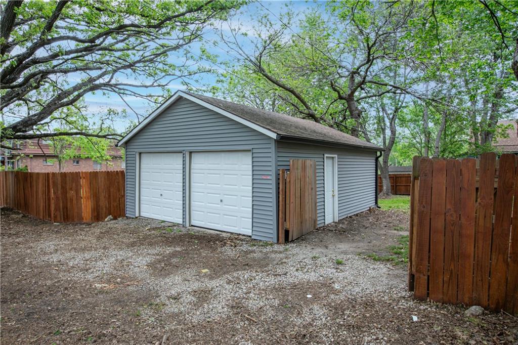 300 Se 1st Street Property Photo 29