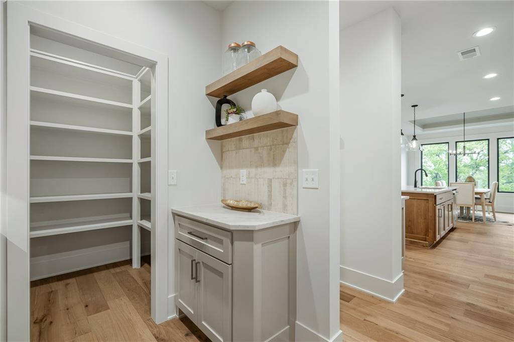 514 Turnbridge Drive Property Photo 22