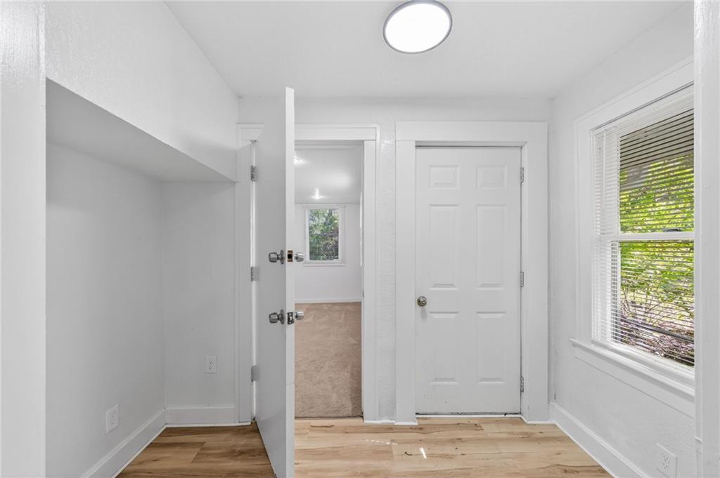 1308 E 59th Street Property Photo 13