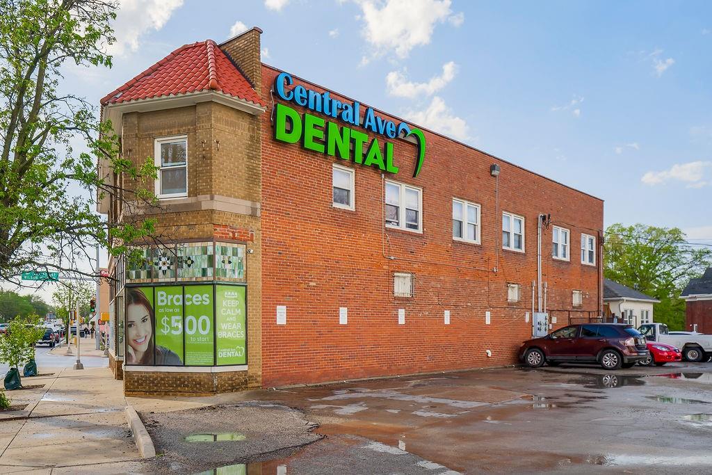 1320 N Central Avenue Property Photo 2