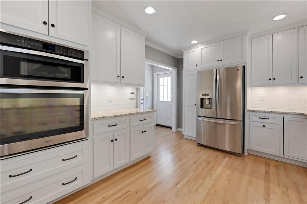 1227 W 66th Street Property Photo 15