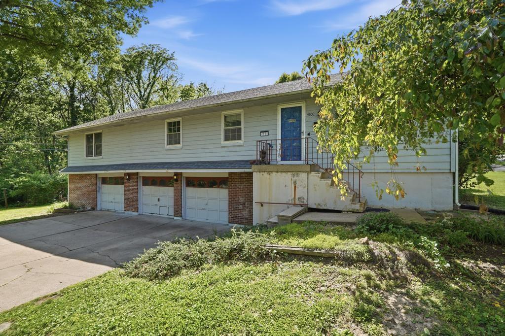 4100 S Coventry Drive Property Photo 3