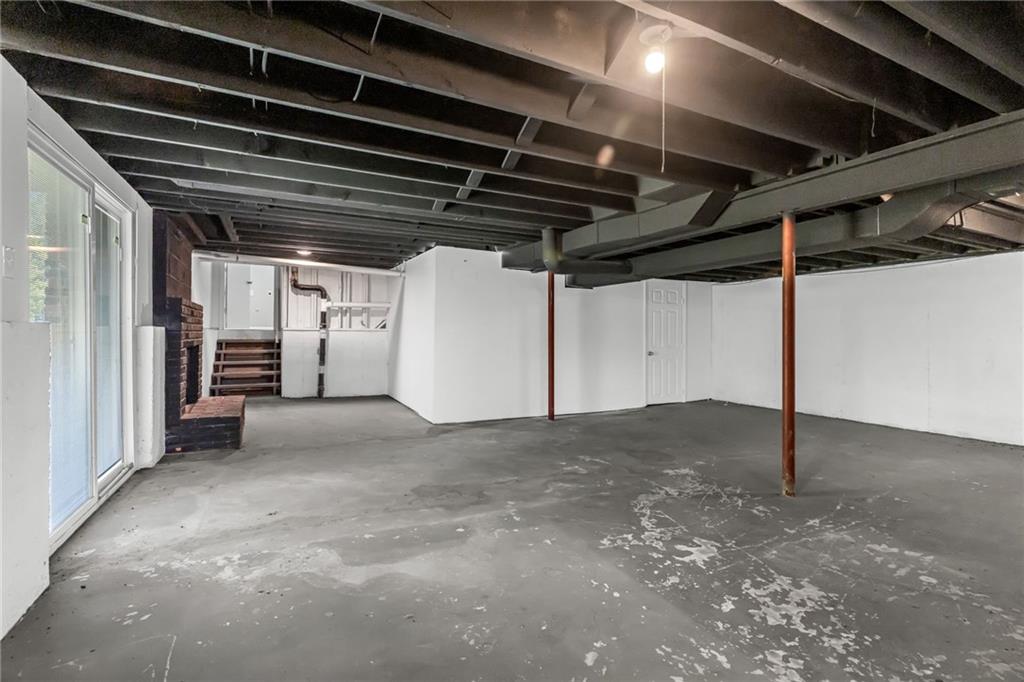 6939 Widmer Road Property Photo 24