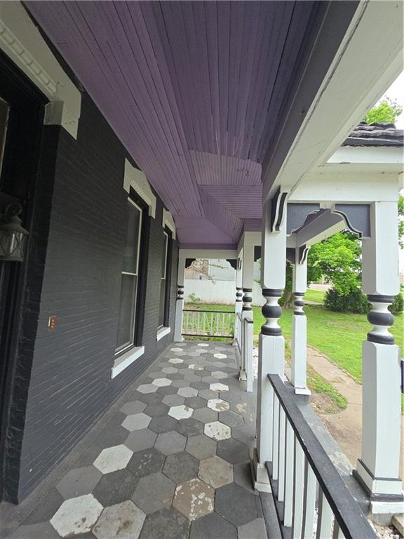 617 Parallel Street Property Photo 2