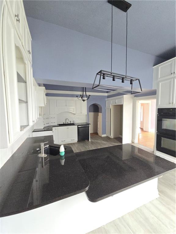 617 Parallel Street Property Photo 14