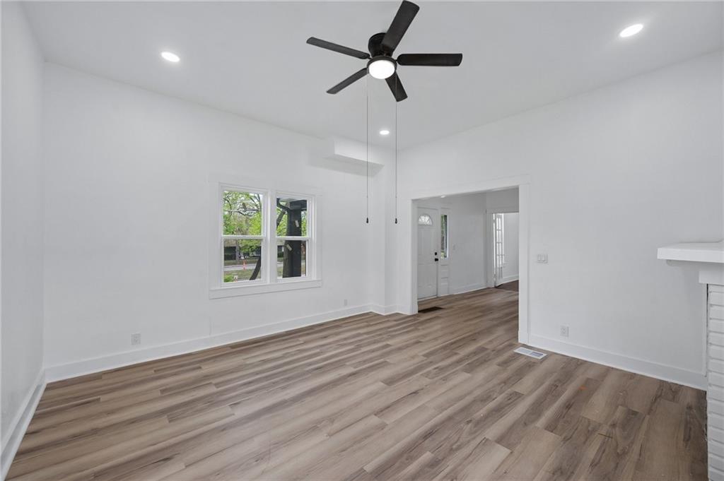 11605 E Winner Road Property Photo 8