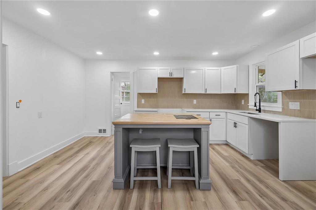 11605 E Winner Road Property Photo 9