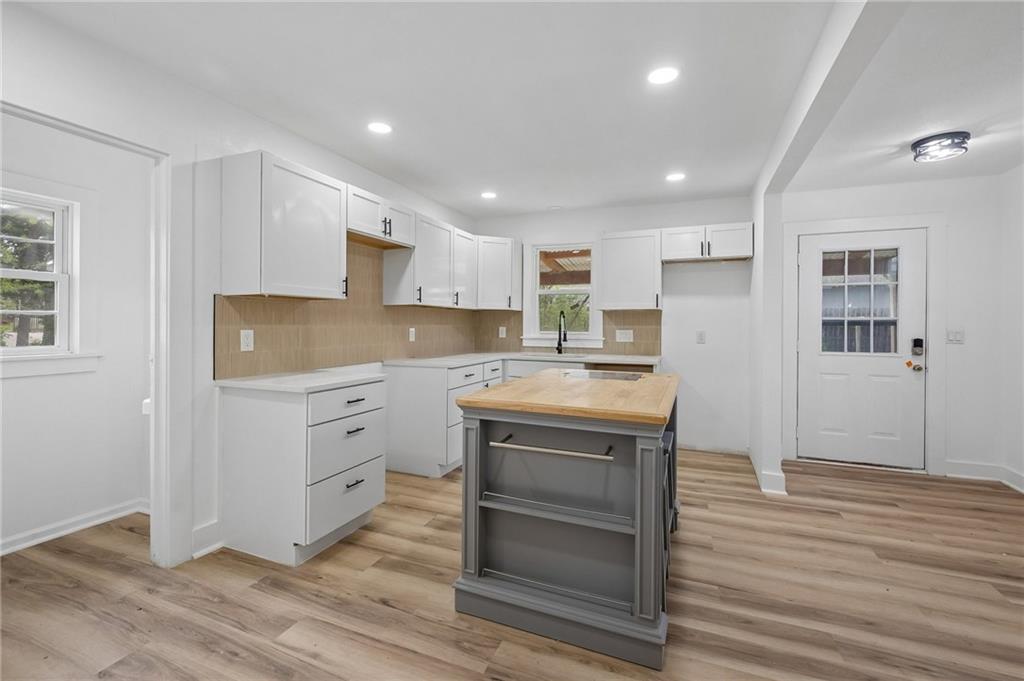 11605 E Winner Road Property Photo 12