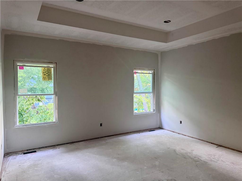 8638 Eagle Creek Drive Property Photo 16