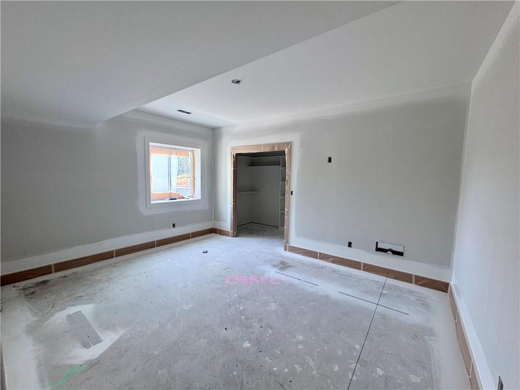 8638 Eagle Creek Drive Property Photo 20
