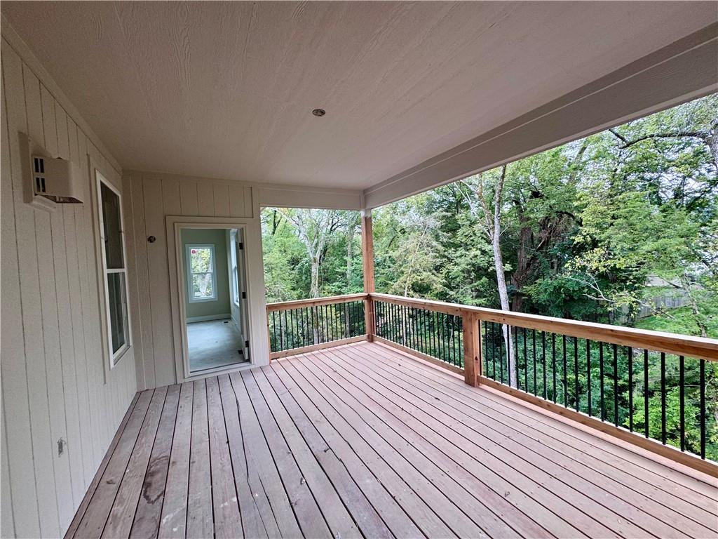 8646 Eagle Creek Drive Property Photo 24