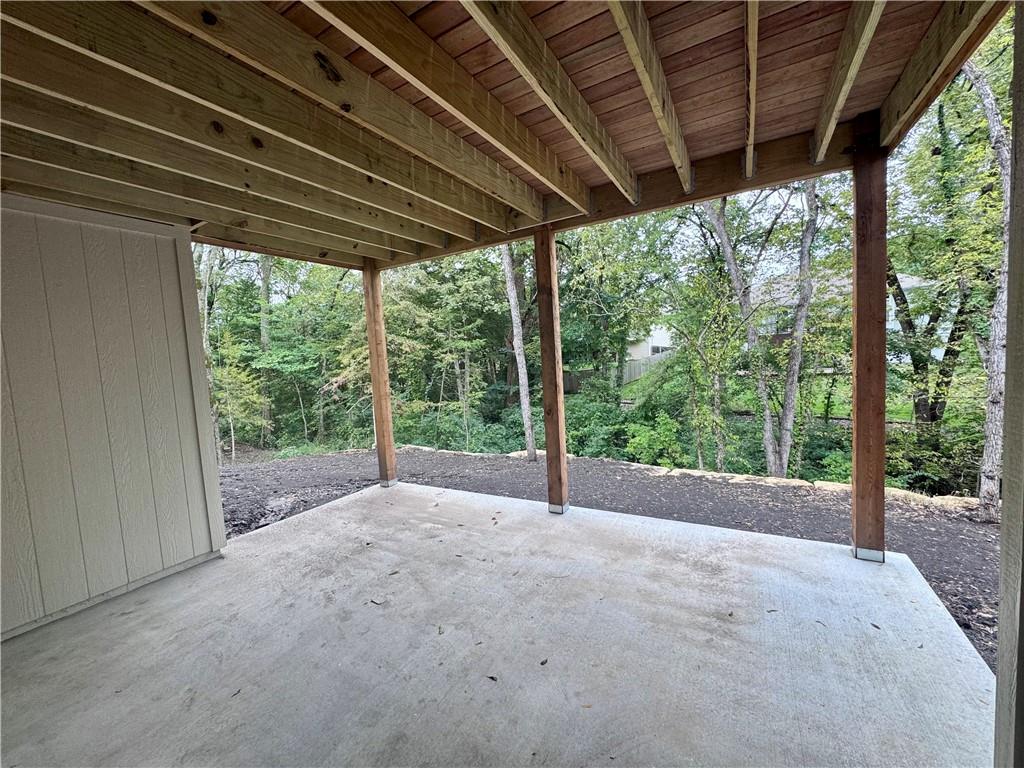 8646 Eagle Creek Drive Property Photo 25