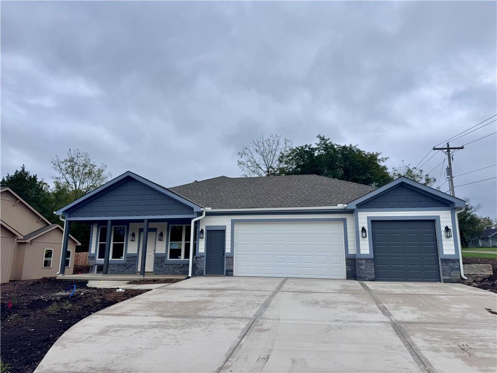 8675 Eagle Creek Drive Property Photo 1