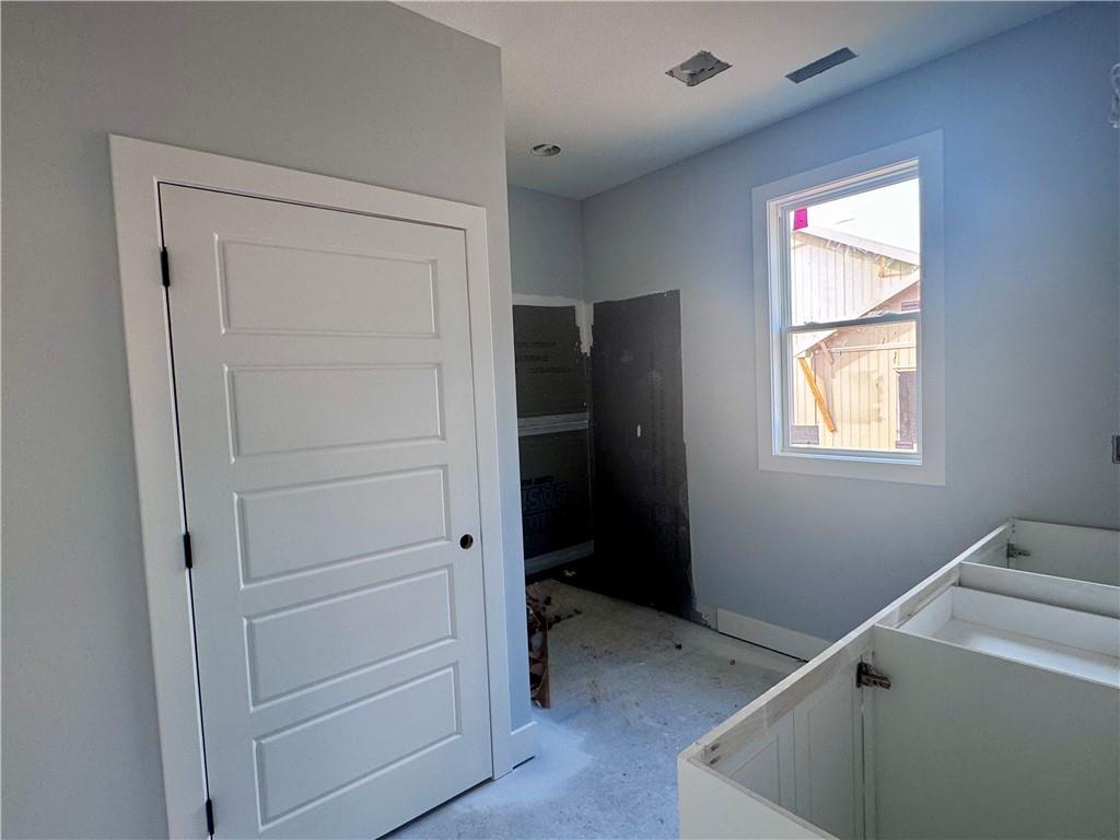 8675 Eagle Creek Drive Property Photo 13
