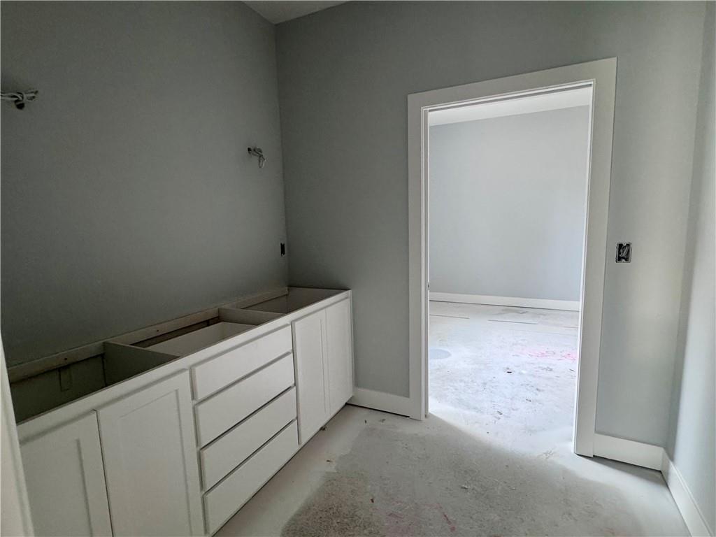 8675 Eagle Creek Drive Property Photo 15