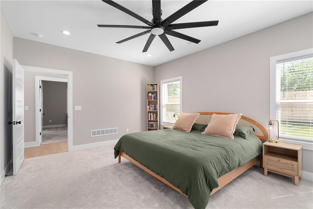 8675 Eagle Creek Drive Property Photo 20