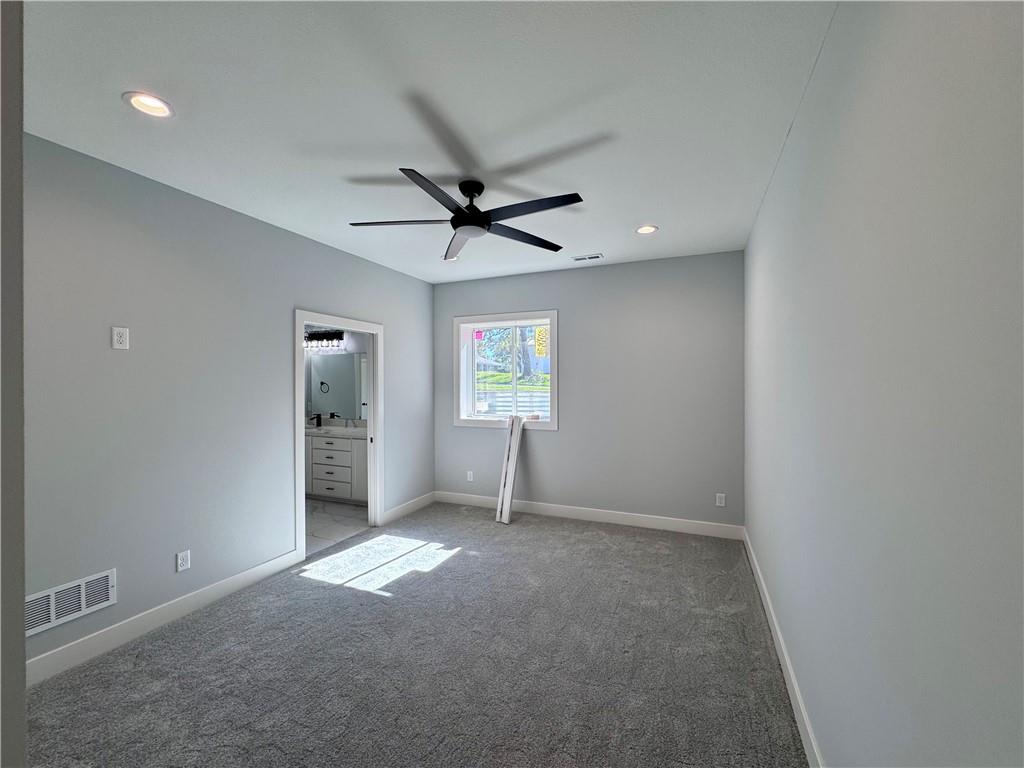 8675 Eagle Creek Drive Property Photo 31