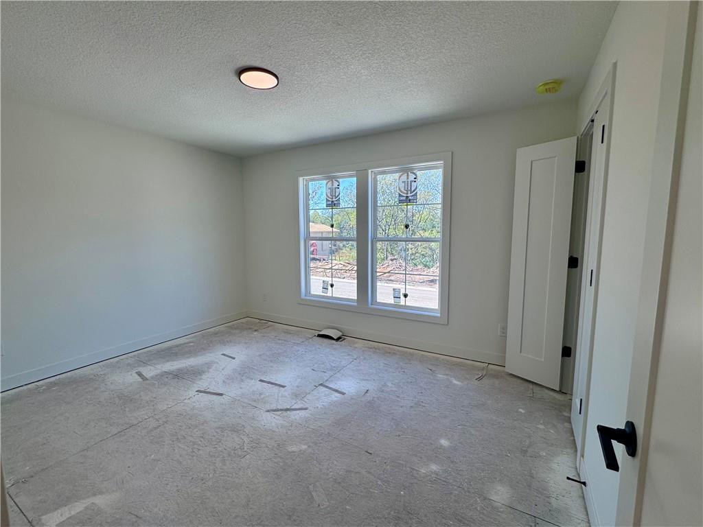 8663 Eagle Creek Drive Property Photo 24