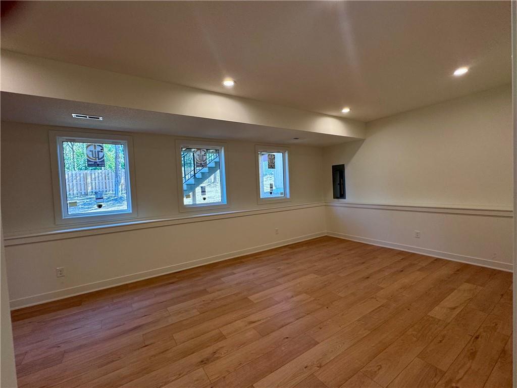8663 Eagle Creek Drive Property Photo 32
