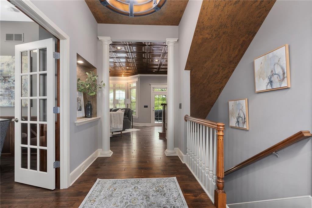 8611 S Stillhouse Road Property Photo 60