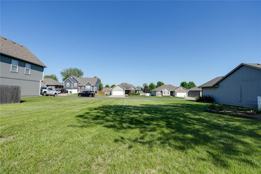 Lot 65 Moore Place Property Photo 4