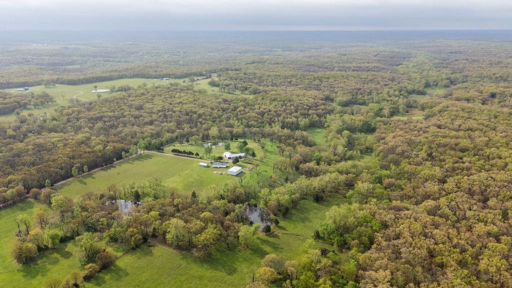 5515 Nw 451 Road Property Photo 5