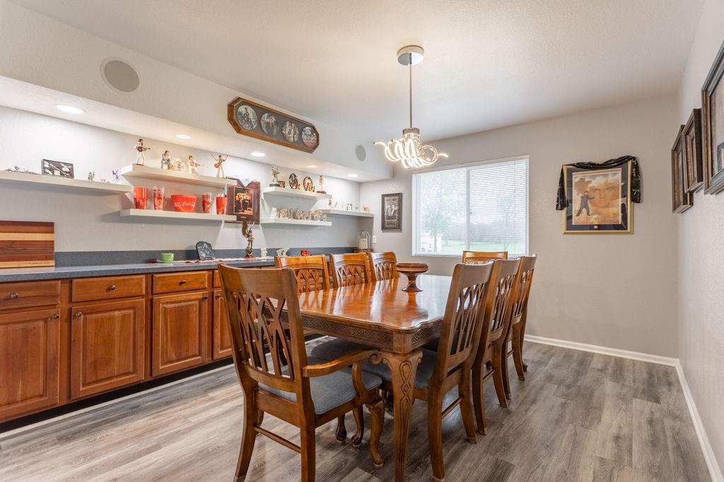 5515 Nw 451 Road Property Photo 8