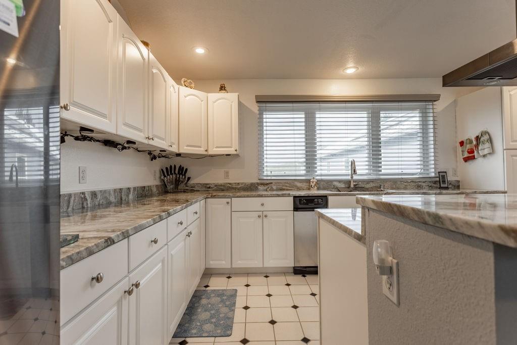 5515 Nw 451 Road Property Photo 15