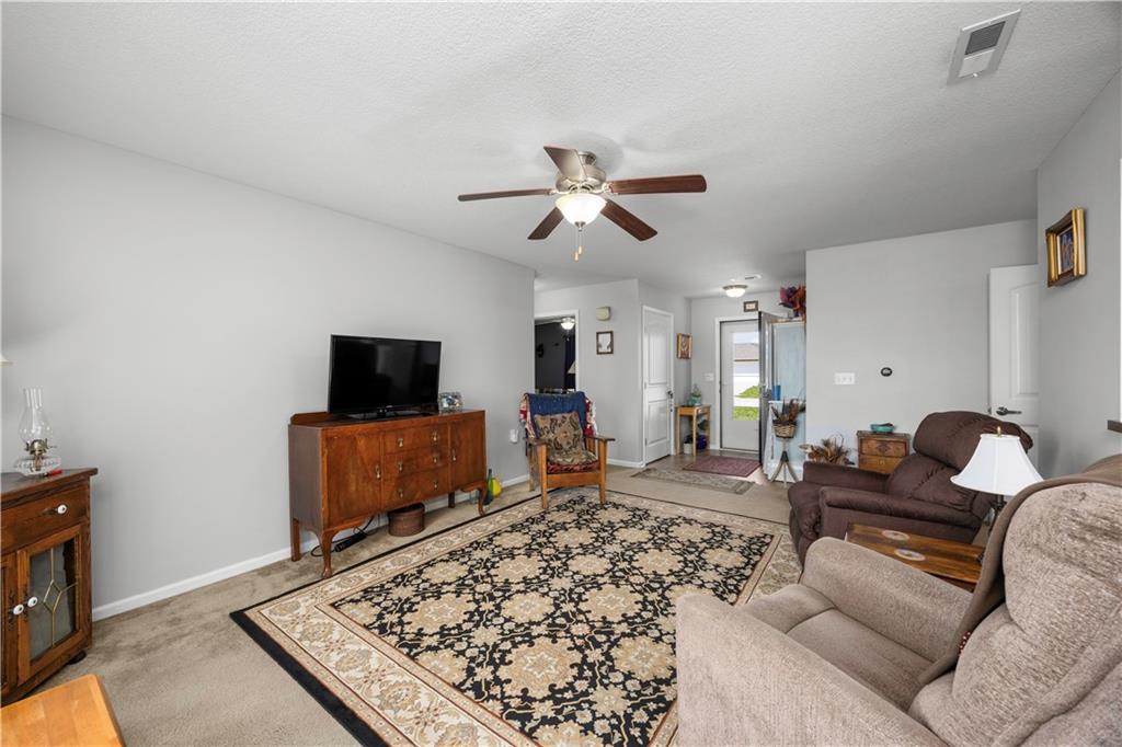 707 Landon Drive Property Photo 7