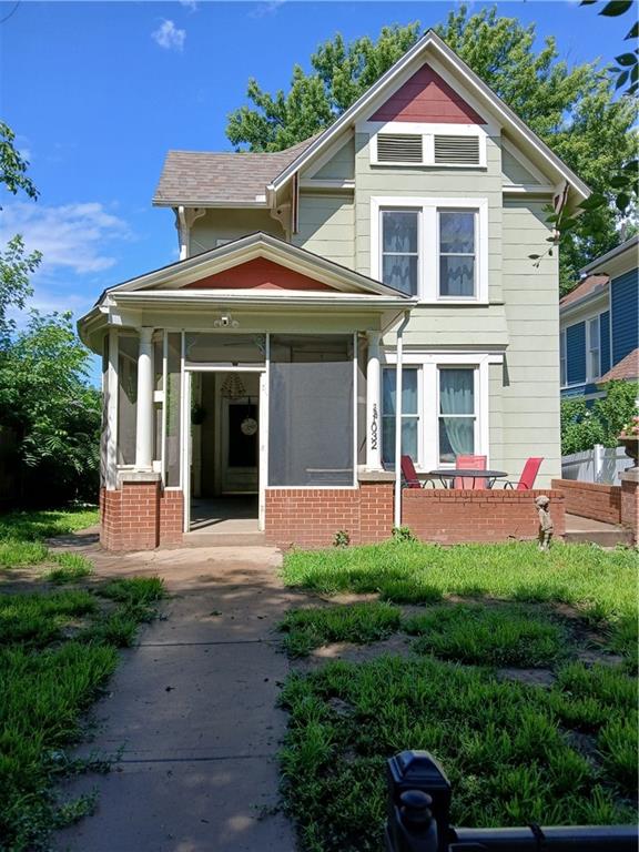 1032 5th Avenue Property Photo 1