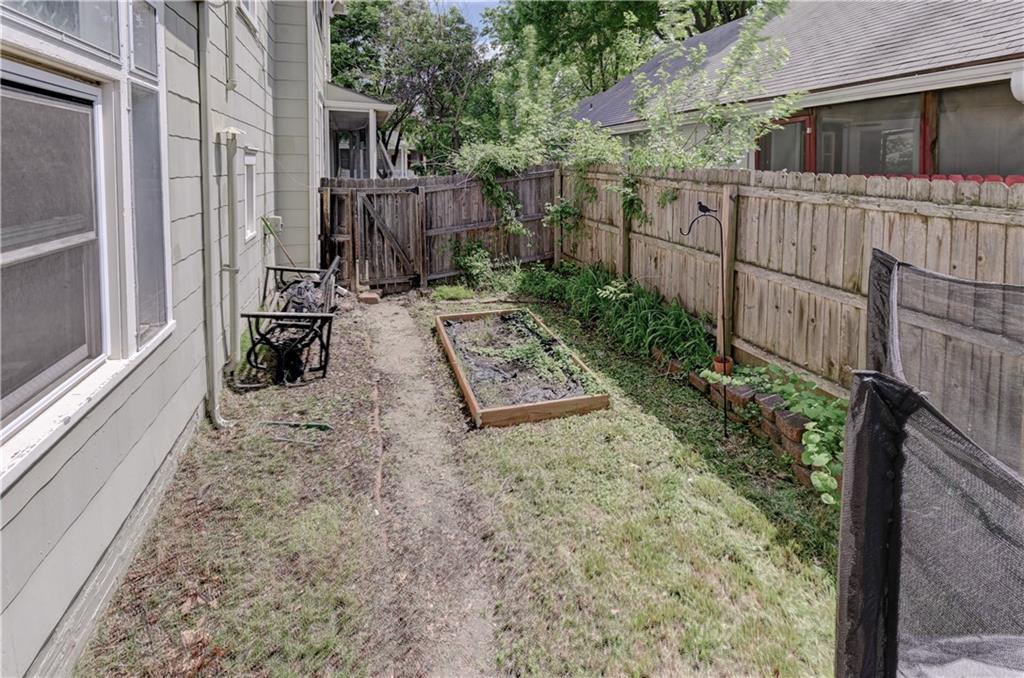 1032 5th Avenue Property Photo 13