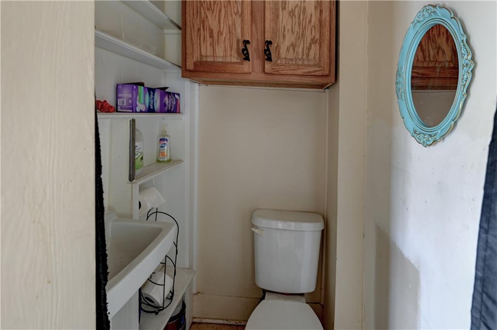 1032 5th Avenue Property Photo 27