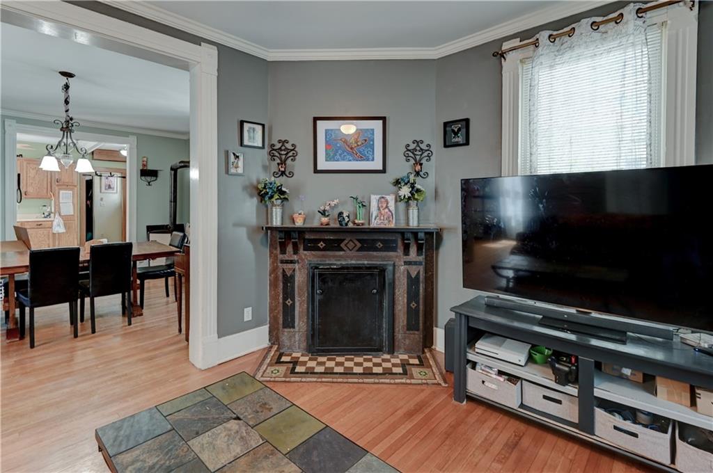 1032 5th Avenue Property Photo 37