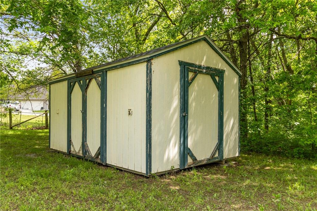 20 Nw 750th Road Property Photo 43
