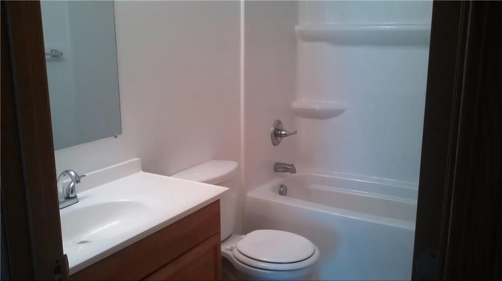 11755 Ridgeway Drive Property Photo 7