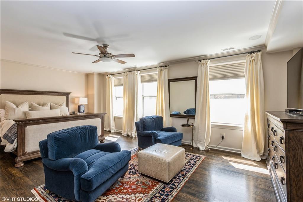 229 Ward Parkway Property Photo 17