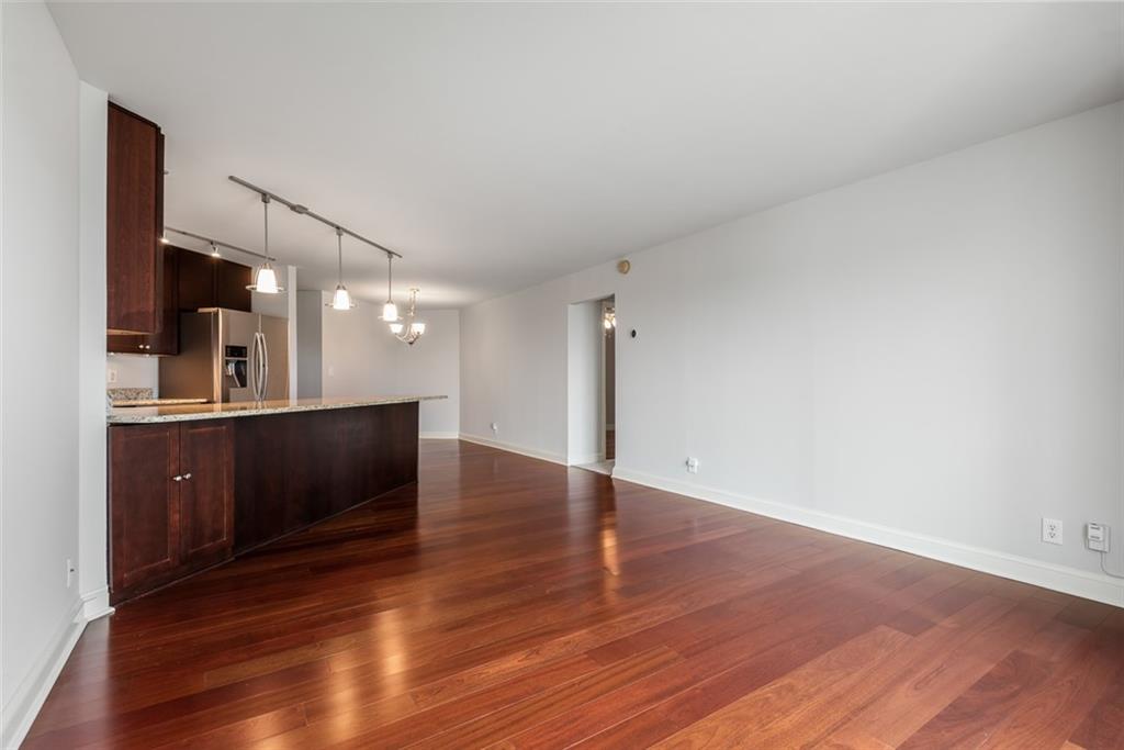 3838 Rainbow Boulevard Property Photo 10