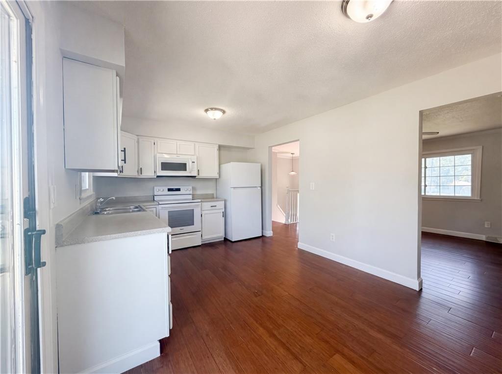 231 Downey Drive Property Photo 9