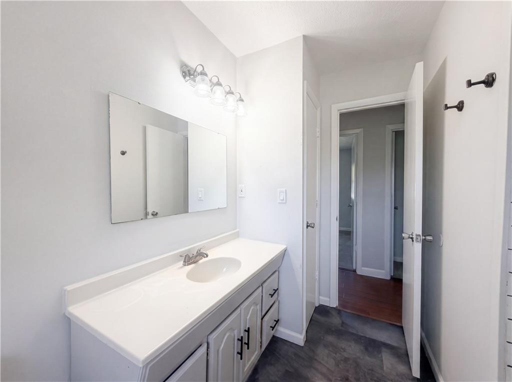 231 Downey Drive Property Photo 15