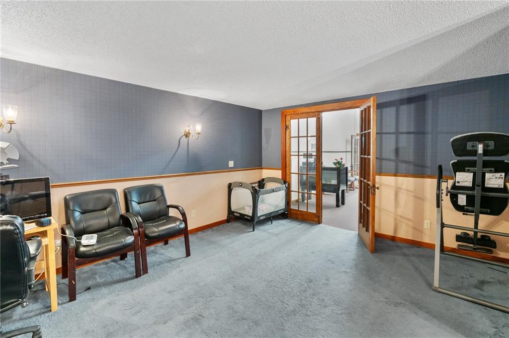 614 Washington Street Property Photo 17