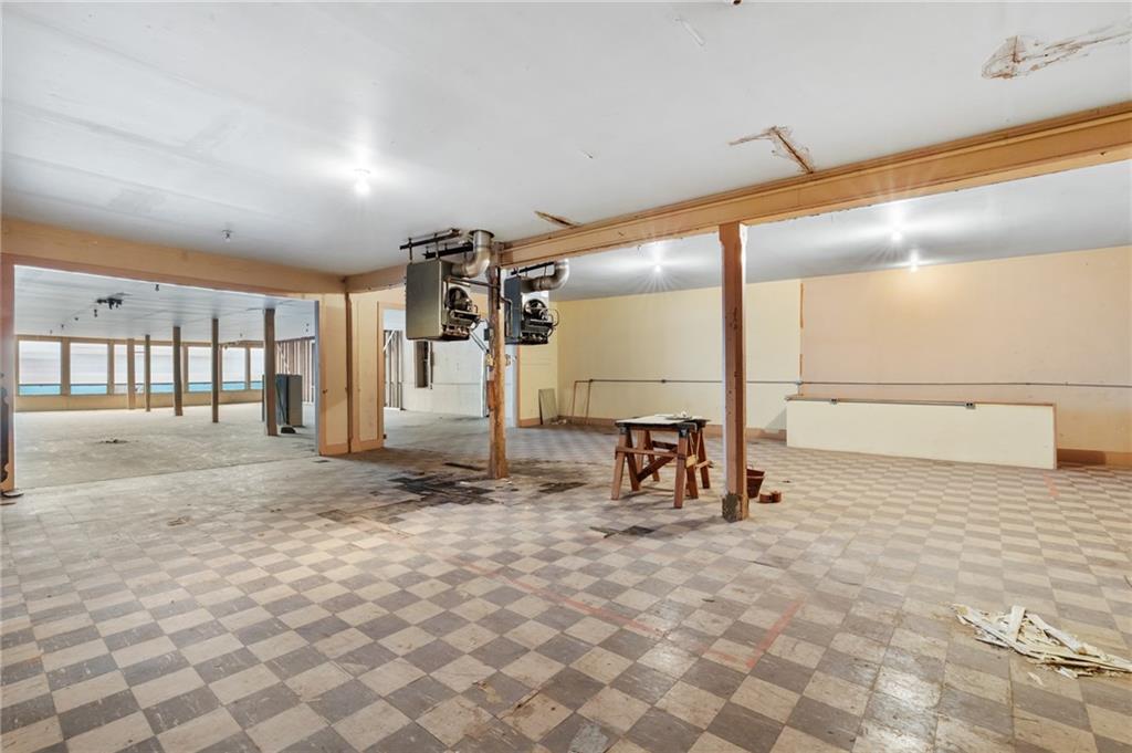 614 Washington Street Property Photo 25