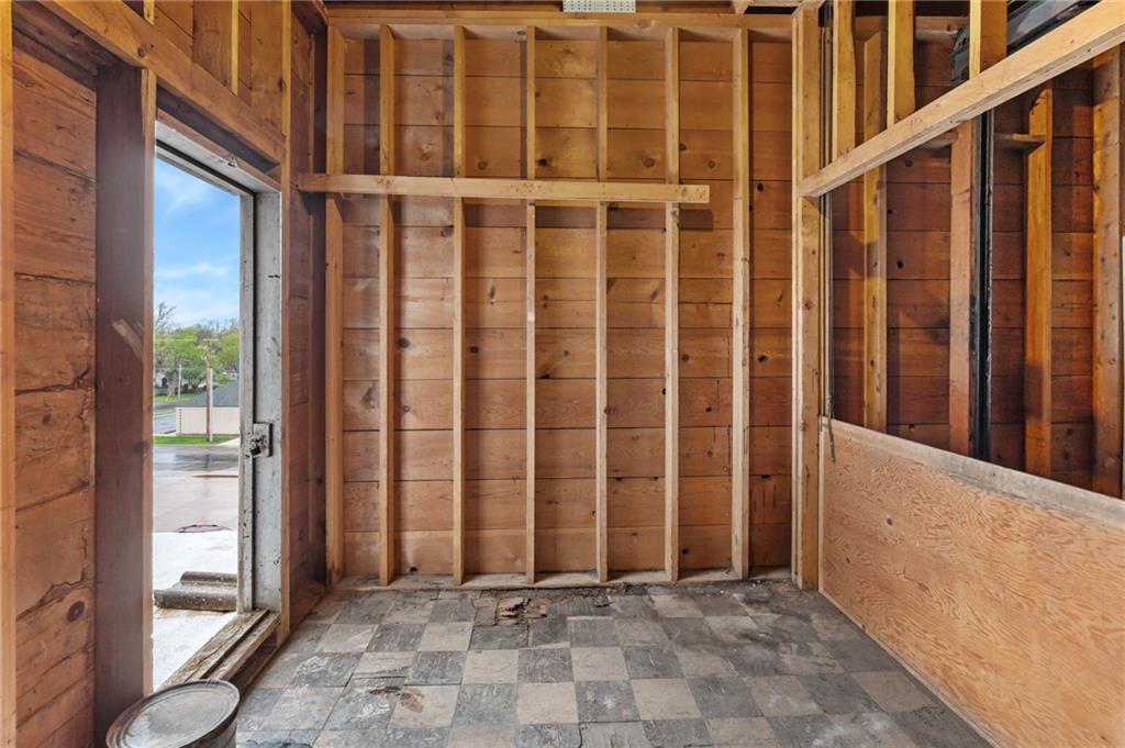 614 Washington Street Property Photo 30