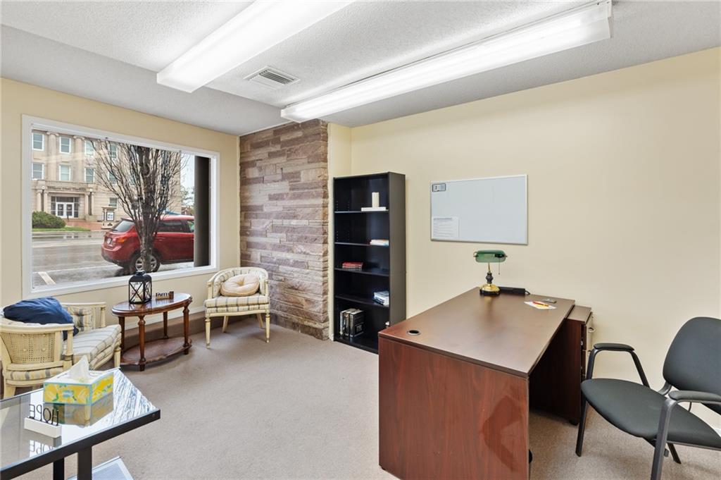 614 Washington Street Property Photo 32