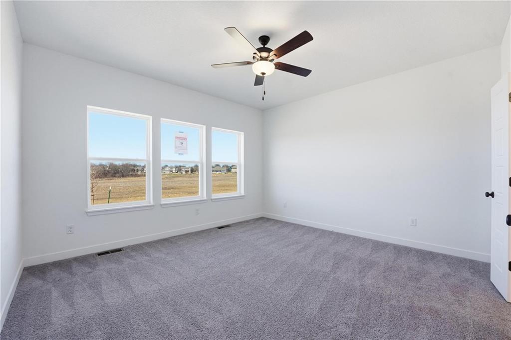 1225 Se Windbreak Drive Property Photo 14