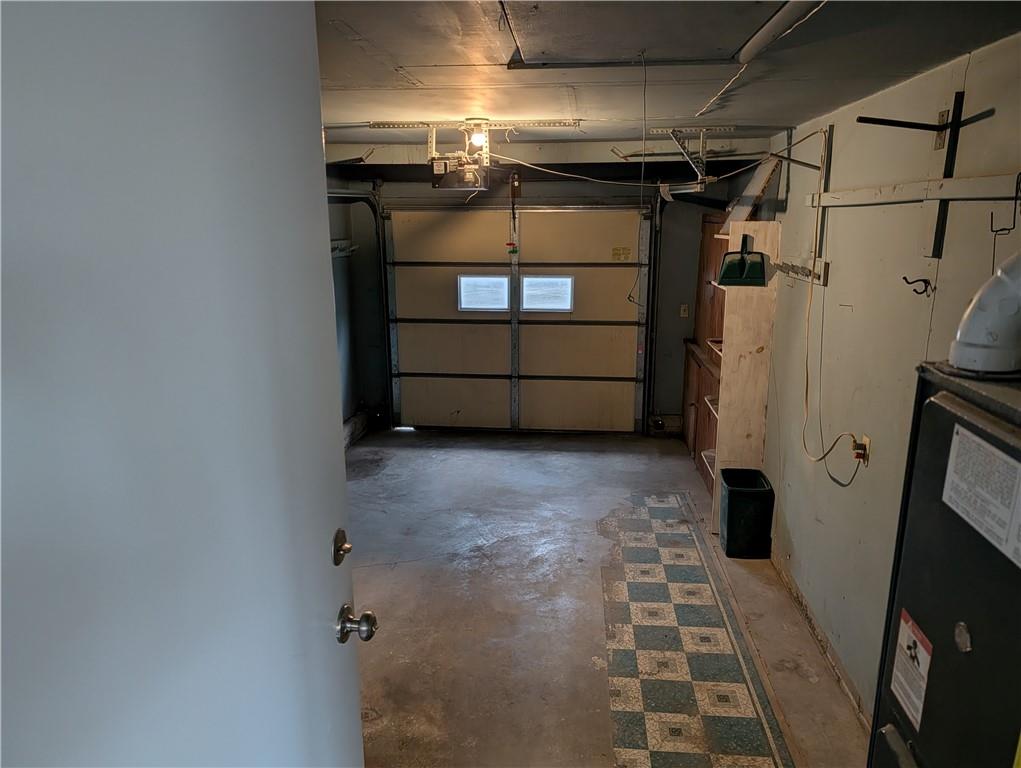902 W 1st Street Property Photo 19